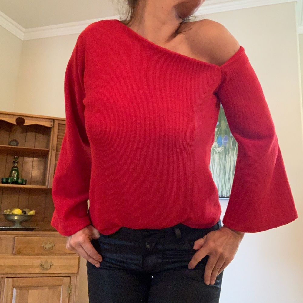 Sexy Off-the-Shoulder Sweater
